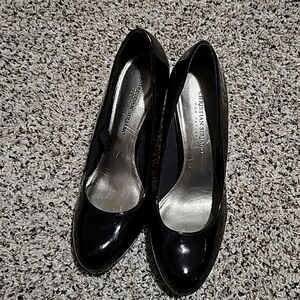 Christian Siriano Black Faux Patent Leather Pumps Size  7.5